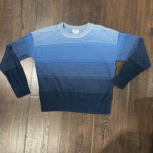 Gap kids boys size 6-7 sweater like new condition!